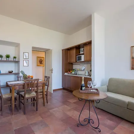 Il Poggio Di Apartmanhotel